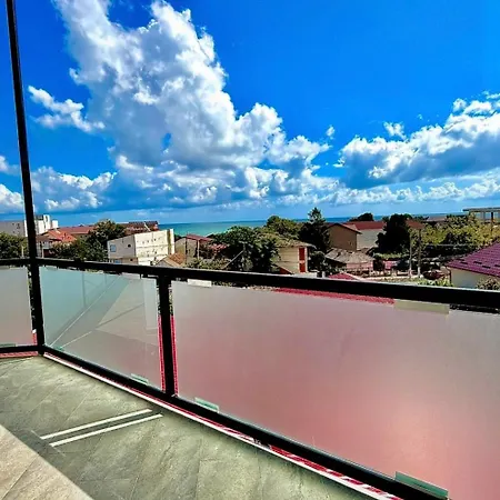 Sea View Quad Premium 1st