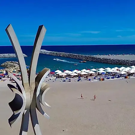 Sea View Quad Premium 1st Hotel Costinesti